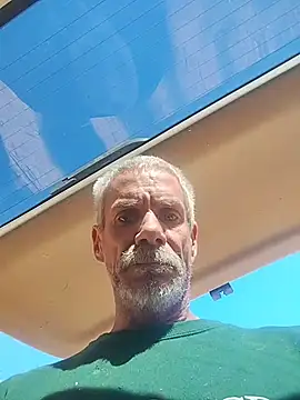 Snapshot of Biknight chatting on 11.16.25 Biknight online show from 11.16.25