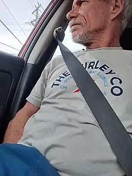 Snapshot of Biknight chatting on 02.17.26 Biknight online show from 02.17.26