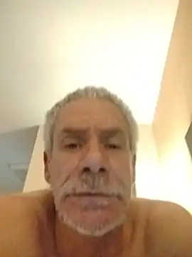 Snapshot of Biknight chatting on 02.20.26 Biknight online show from 02.20.26