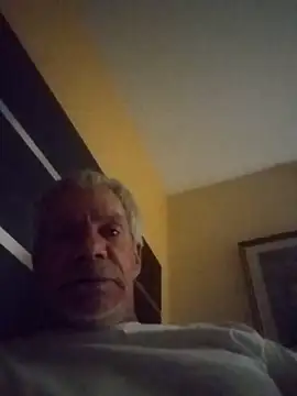 Snapshot of Biknight chatting on 03.02.26 Biknight online show from 03.02.26