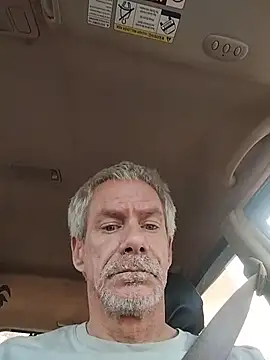 Snapshot of Biknight chatting on 03.04.26 Biknight online show from 03.04.26