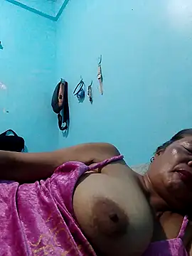 sexylizzy4u online show from 02.28.26