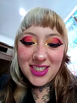 Snapshot of cindy_ink chatting on 11.21.25 cindy ink online show from 11.21.25