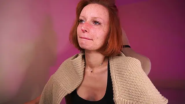 Liuba Fox online show from 10.23.25