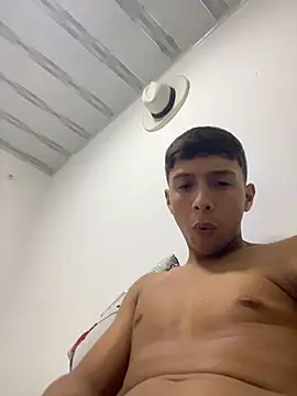 Thiagoo Frost online show from 11.04.25