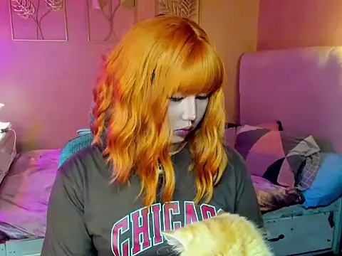 HOTnWILDalice online show from 10.03.25