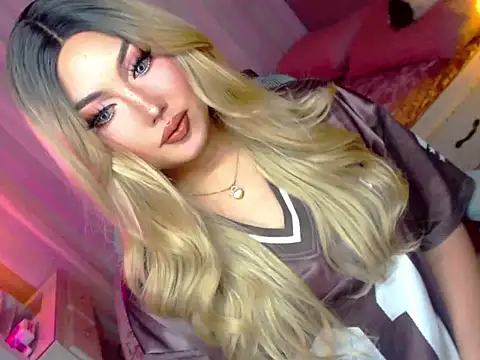 HOTnWILDalice online show from 04.18.26