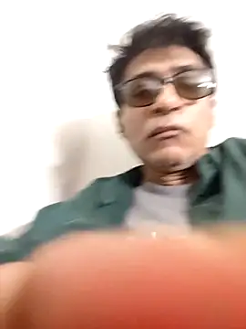 iamkahn 44 online show from 02.11.26