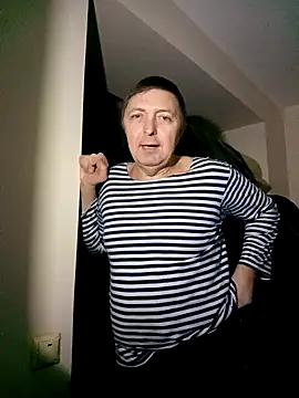 Snapshot of Pokaz2020 chatting on 12.11.24 Pokaz2020 online show from 12.11.24