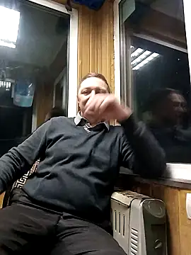 Snapshot of Pokaz2020 chatting on 12.31.24 Pokaz2020 online show from 12.31.24