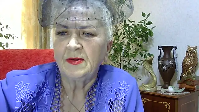 Emma52610 online show from 03.06.25