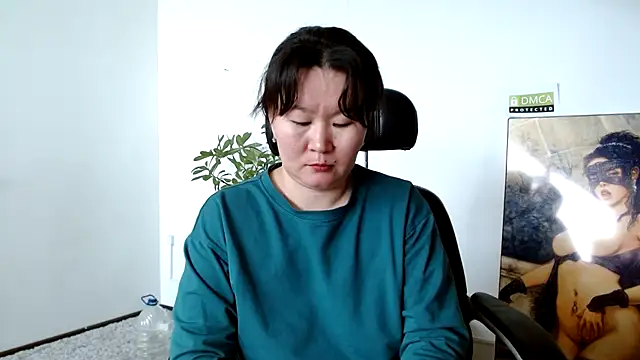 Snapshot of Akira_xx chatting on 01.25.25 Akira xx online show from 01.25.25