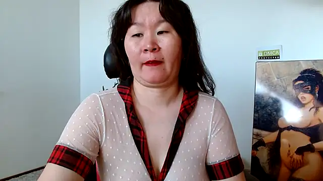 Snapshot of Akira_xx chatting on 02.26.25 Akira xx online show from 02.26.25