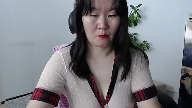 Snapshot of Akira_xx chatting on 10.09.25 Akira xx online show from 10.09.25