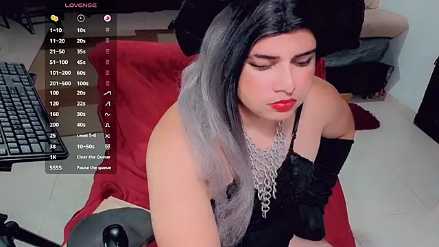 Snapshot of camyl93 chatting on 05.03.26 camyl93 online show from 05.03.26