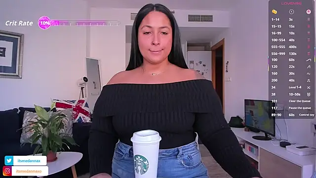 DannaaMeliza online show from 11.26.25