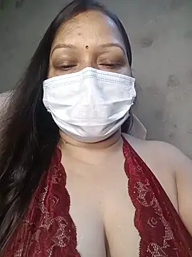Snapshot of naughtymadam chatting on 05.16.26 naughtymadam online show from 05.16.26
