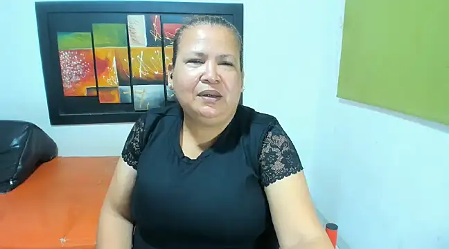 Snapshot of beckyummys chatting on 02.12.25 beckyummys online show from 02.12.25