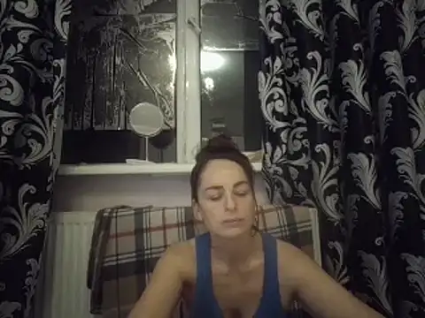 Snapshot of LindaStarS chatting on 02.23.25 LindaStarS online show from 02.23.25