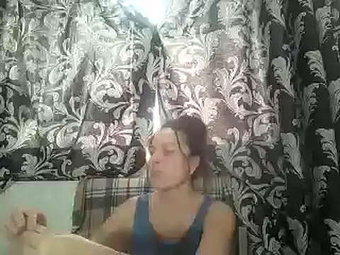 Snapshot of LindaStarS chatting on 03.07.25 LindaStarS online show from 03.07.25