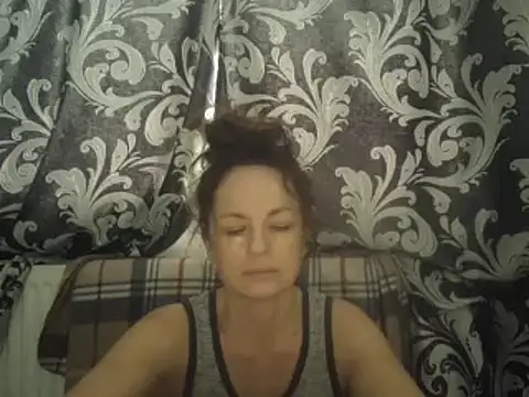 Snapshot of LindaStarS chatting on 03.16.25 LindaStarS online show from 03.16.25