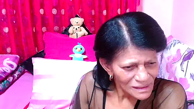 SLUTTYROXY online show from 11.05.25