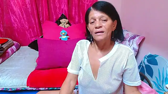 SLUTTYROXY online show from 01.13.26