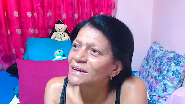 SLUTTYROXY online show from 02.16.26