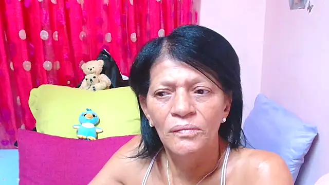 SLUTTYROXY online show from 04.16.26