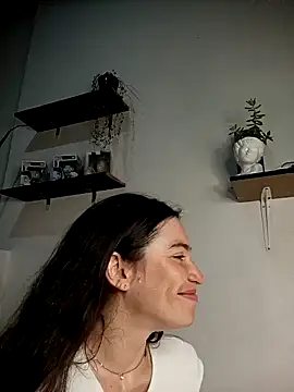 Snapshot of loveuu-bae chatting on 12.04.24 loveuu-bae online show from 12.04.24