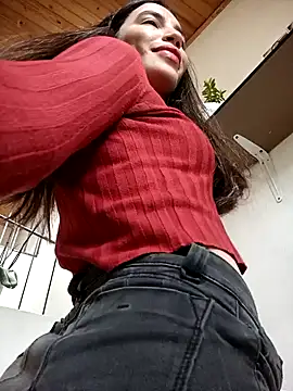 Snapshot of loveuu-bae chatting on 12.17.24 loveuu-bae online show from 12.17.24