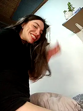 Snapshot of loveuu-bae chatting on 01.06.25 loveuu-bae online show from 01.06.25