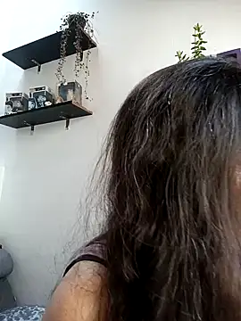 Snapshot of loveuu-bae chatting on 02.02.25 loveuu-bae online show from 02.02.25