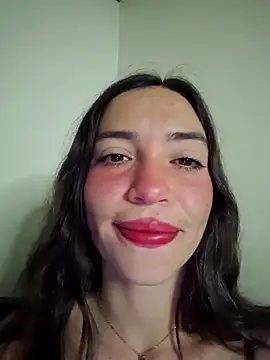 Snapshot of loveuu-bae chatting on 10.16.25 loveuu-bae online show from 10.16.25