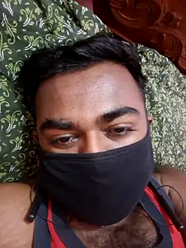 Snapshot of BlackHairy_man chatting on 05.29.26 BlackHairy man online show from 05.29.26
