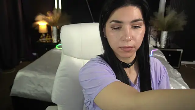 EmilyCandyy online show from 11.15.25