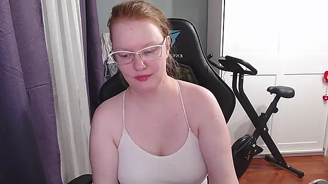 Lady Inari online show from 09.09.25