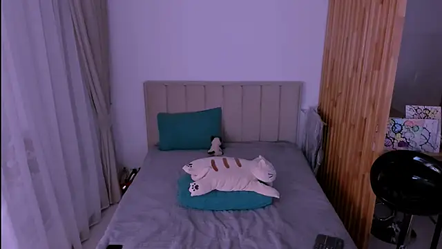 Snapshot of sabrinamacmarren chatting on 02.26.26 sabrinamacmarren online show from 02.26.26