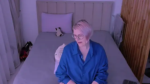 sabrinamacmarren online show from 03.21.26