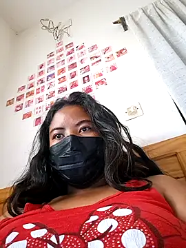 Artinah22 online show from 12.31.24