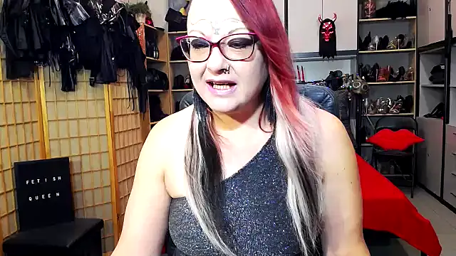 LindaDaemonX online show from 04.02.26