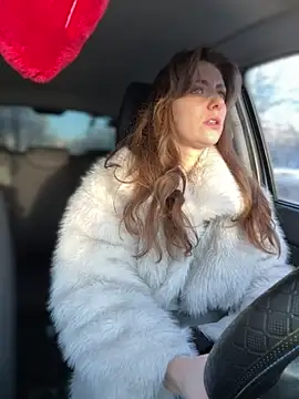 Snapshot of MariiD chatting on 02.07.26 MariiD online show from 02.07.26