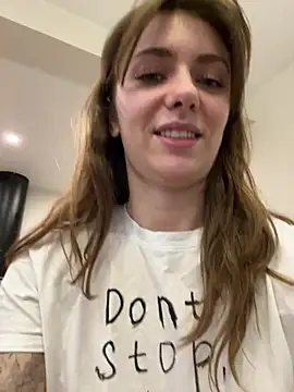 Snapshot of MariiD chatting on 02.16.26 MariiD online show from 02.16.26