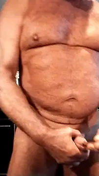 Snapshot of sweetspot60 chatting on 09.24.25 sweetspot60 online show from 09.24.25