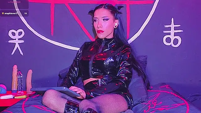 Snapshot of Depresion_Black chatting on 09.21.25 Depresion Black online show from 09.21.25