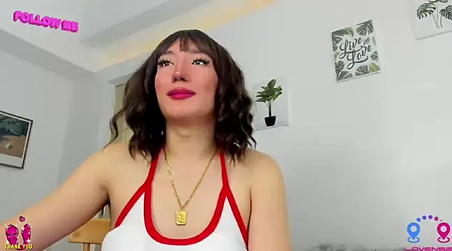 Snapshot of hottycrishina chatting on 03.15.25 hottycrishina online show from 03.15.25