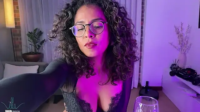 illaroom online show from 01.24.25