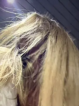 AnastasiaAniess online show from 10.29.25