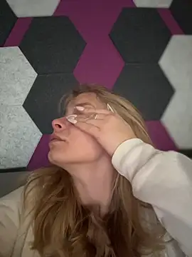 AnastasiaAniess online show from 03.15.26