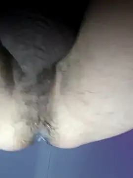 Snapshot of tctwo chatting on 12.16.25 tctwo online show from 12.16.25